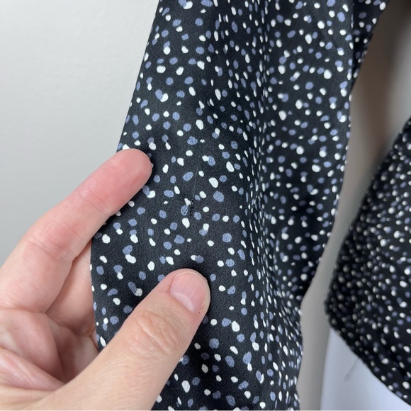 Abercrombie & Fitch Black Silky White Blue Polka Dot Blouse Top Size Small - Picture 4 of 11